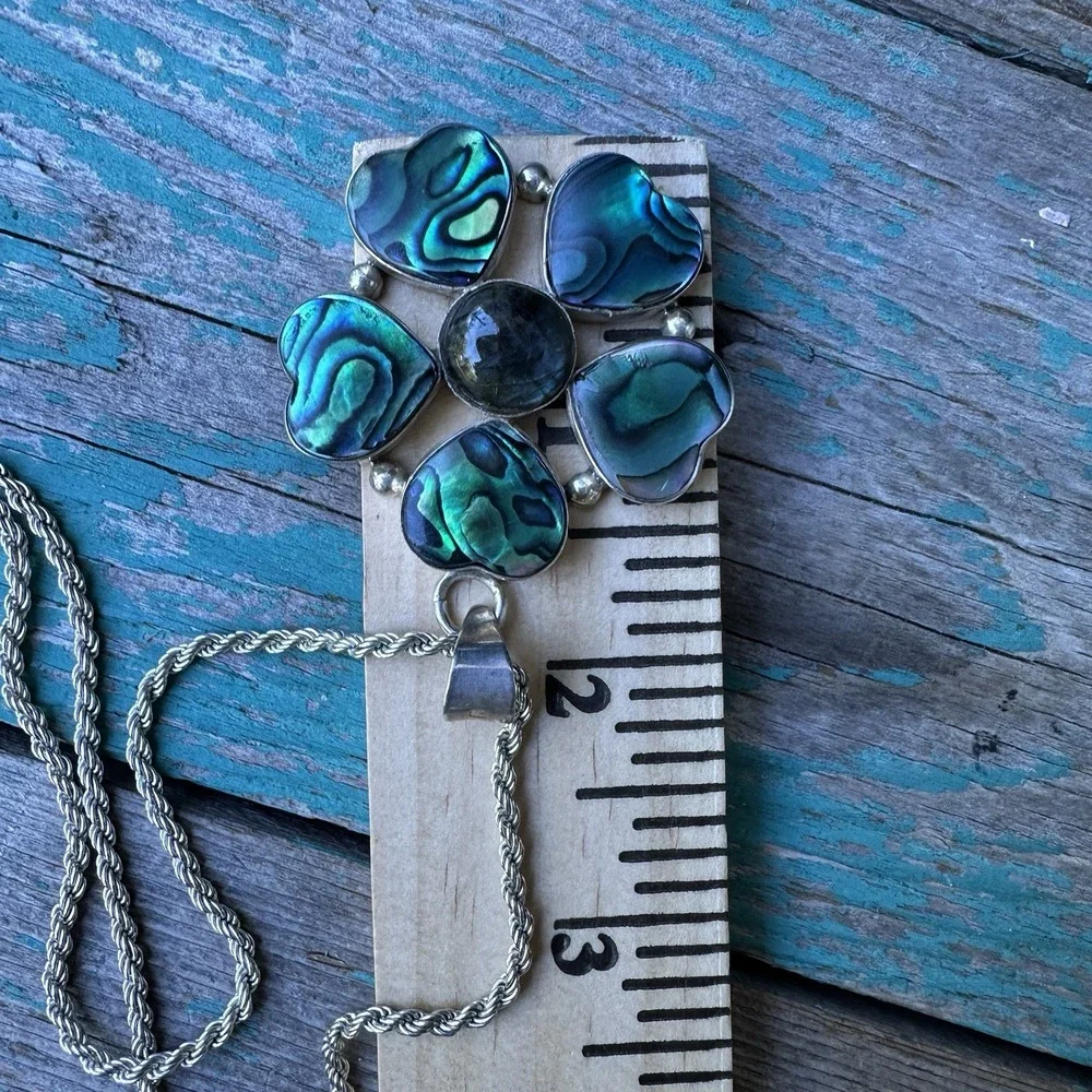 VTG Pendant Necklace 17 Inch Abalone Labradorite Flower Italy 925 Sterling 24.1g